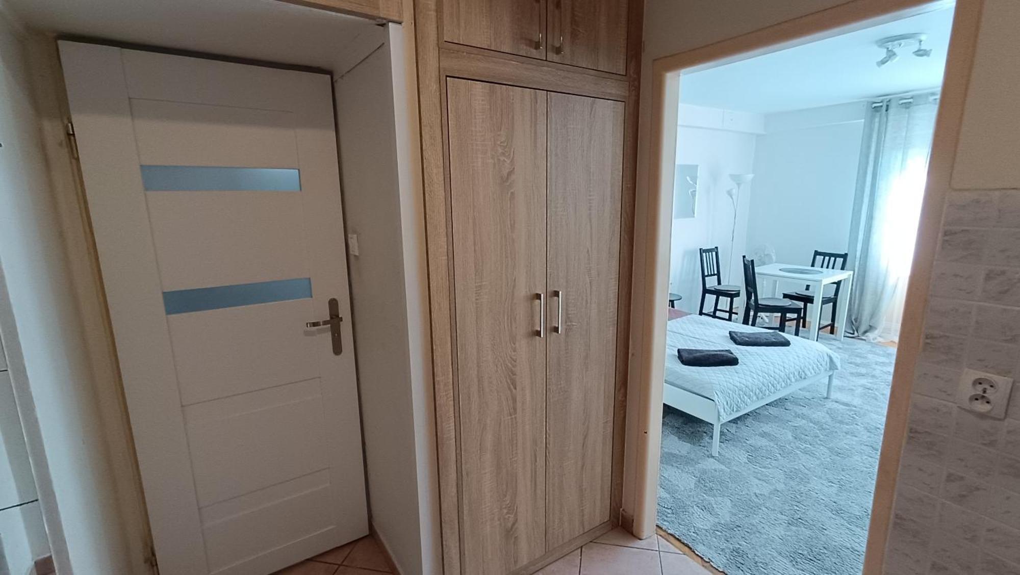 Top Apartamenty Centrum - Metro Rondo Onz Warszawa Exteriör bild